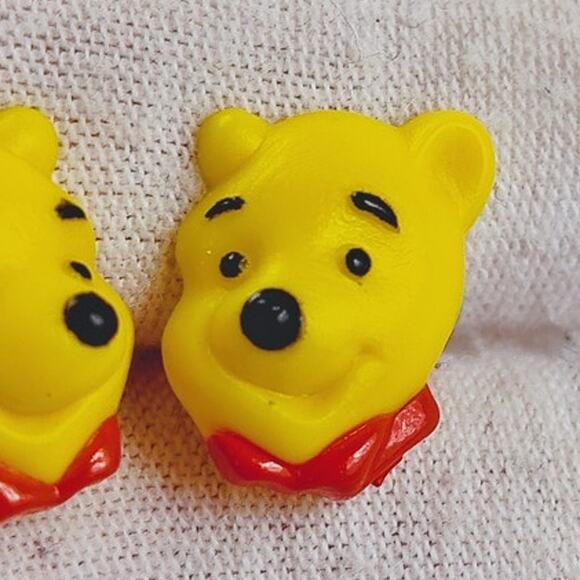 Disney Winnie the Pooh 3D Stud Earrings Vintage 1990s - Picture 3 of 7